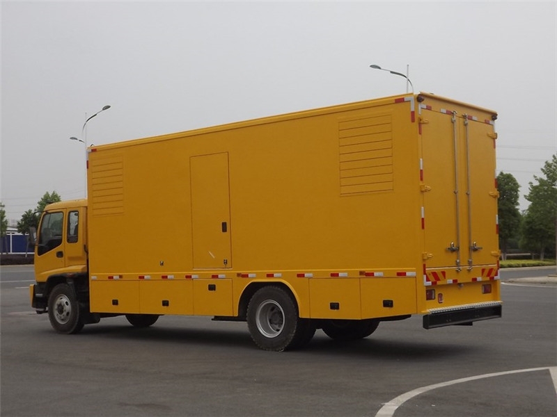 文登出租发电机-柴油发电机组电压低报警怎么办？