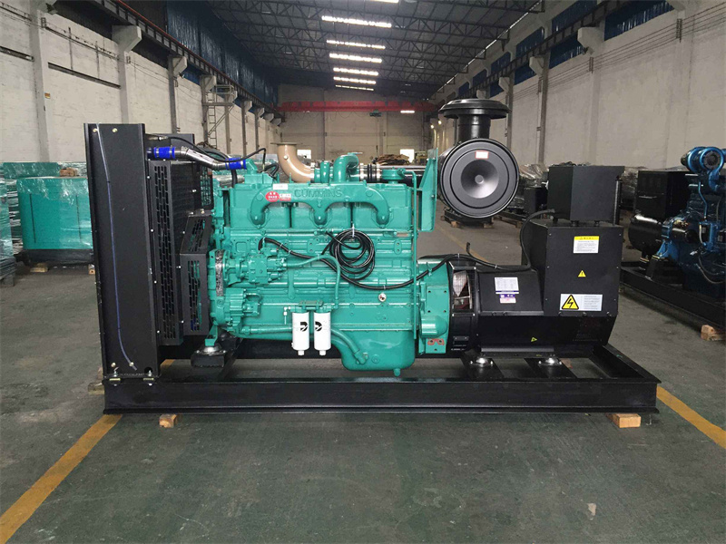文登发电机出租租赁如何保证柴油发电机组的正常运行？