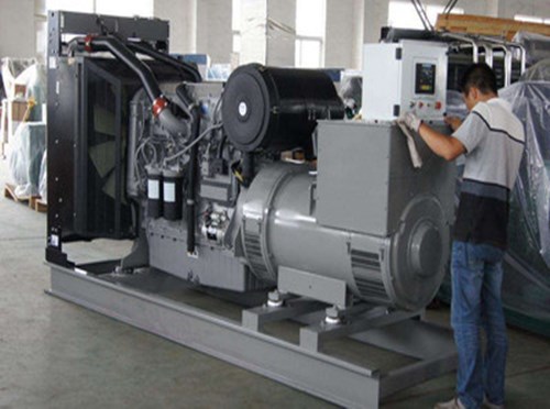 文登柴油发电机空气滤清器堵塞会对发电机组产生哪些影响？