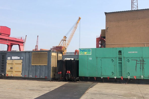 文登发电机出租空气滤清器的清洁频率是多少？