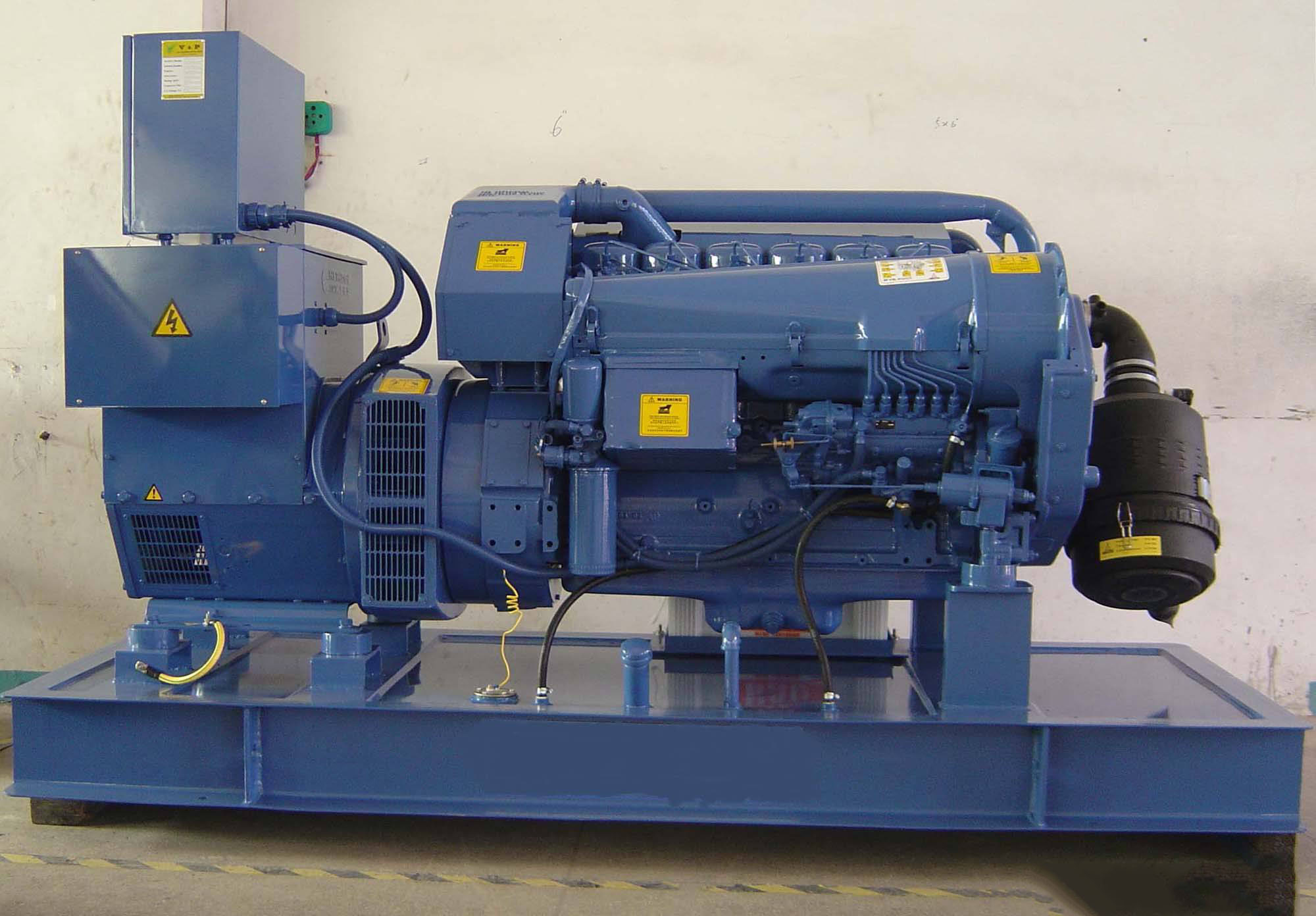 文登汽油发电机组冬季启动前，电瓶需要做哪些检查和维护？