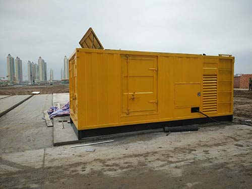 文登合同中关于乙方责任导致工期延误的赔偿标准应该如何制定？